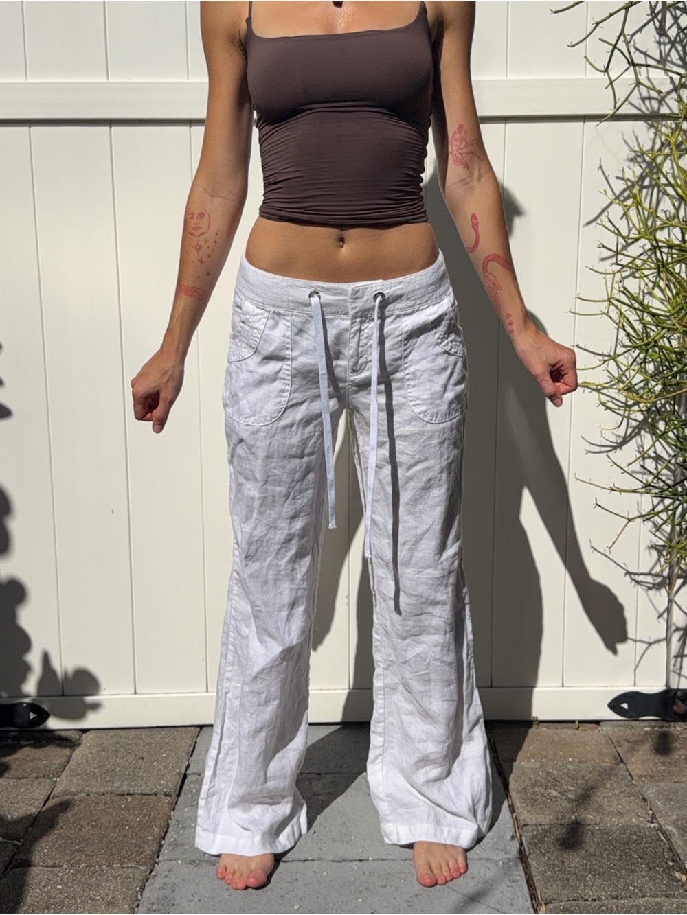 2000s Women’s White Linen Drawstring Wide-Leg Pants